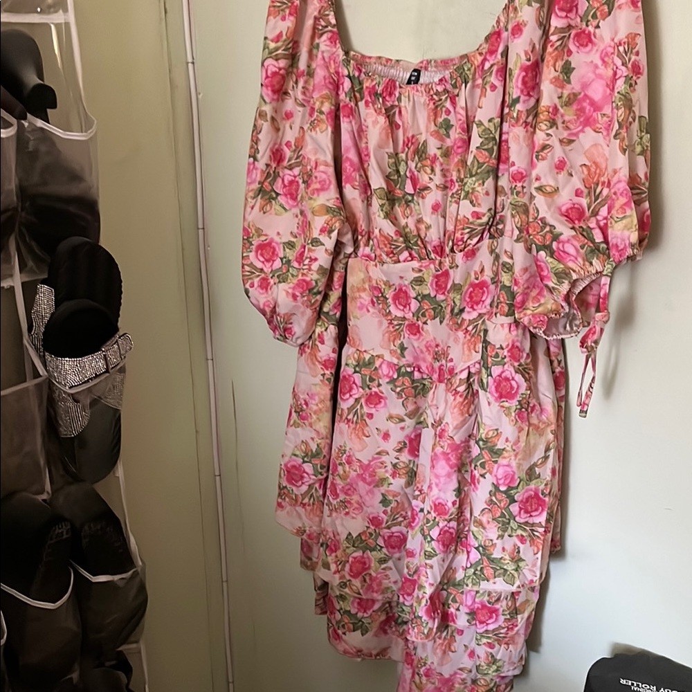 Floral Pink Dress with Puff Sleeves